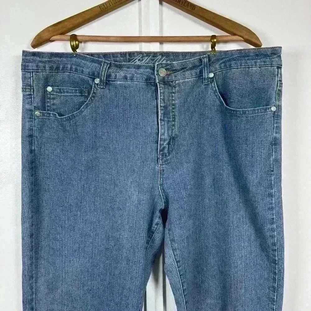 Bill Blass Jeans Blue Stretch Bootcut Womens Size 16 High Rise‎ Pants Butterfly